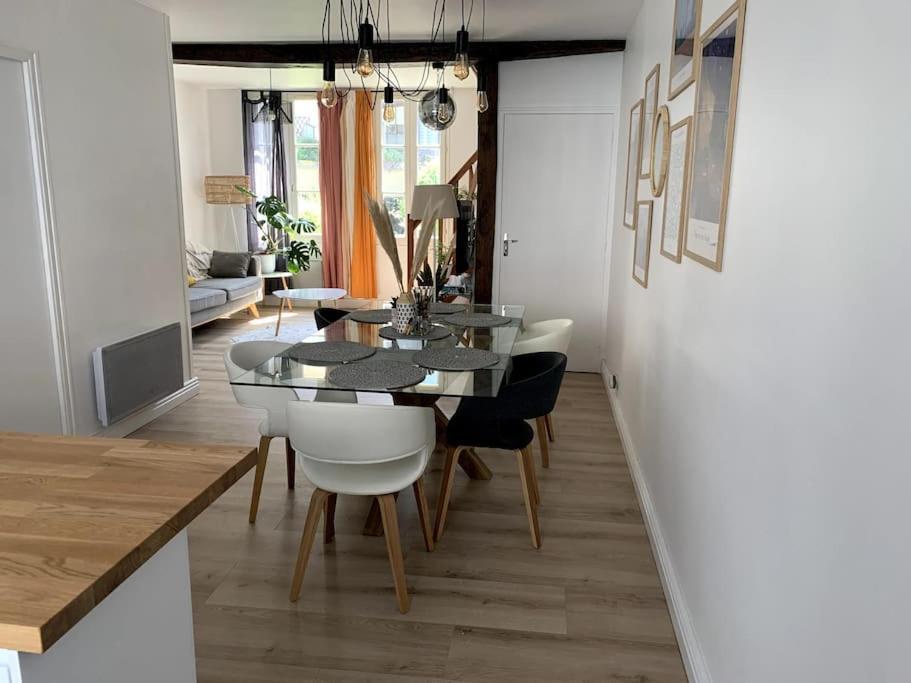 Superbe Duplex Centre-Ville Avec Parking Gratuit Осер Экстерьер фото