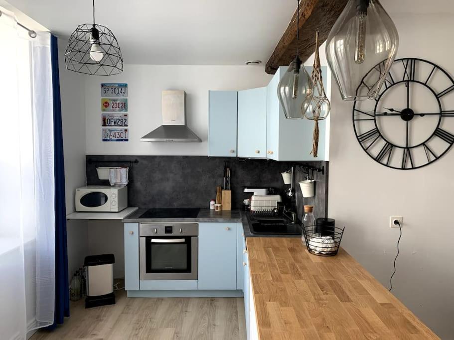 Superbe Duplex Centre-Ville Avec Parking Gratuit Осер Экстерьер фото